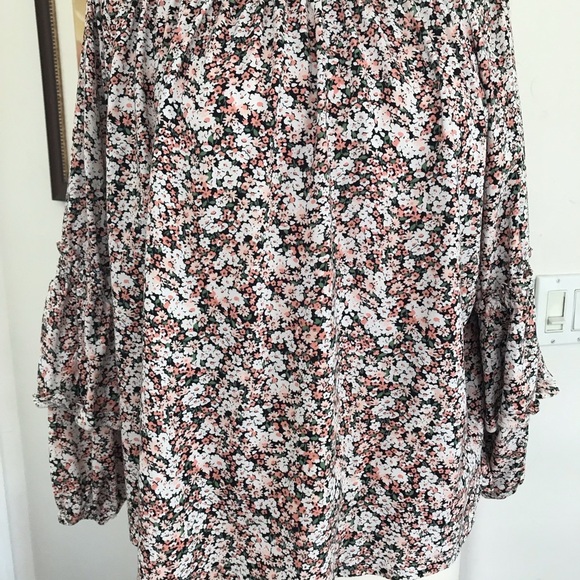 Lauren Top - Picture 3 of 5